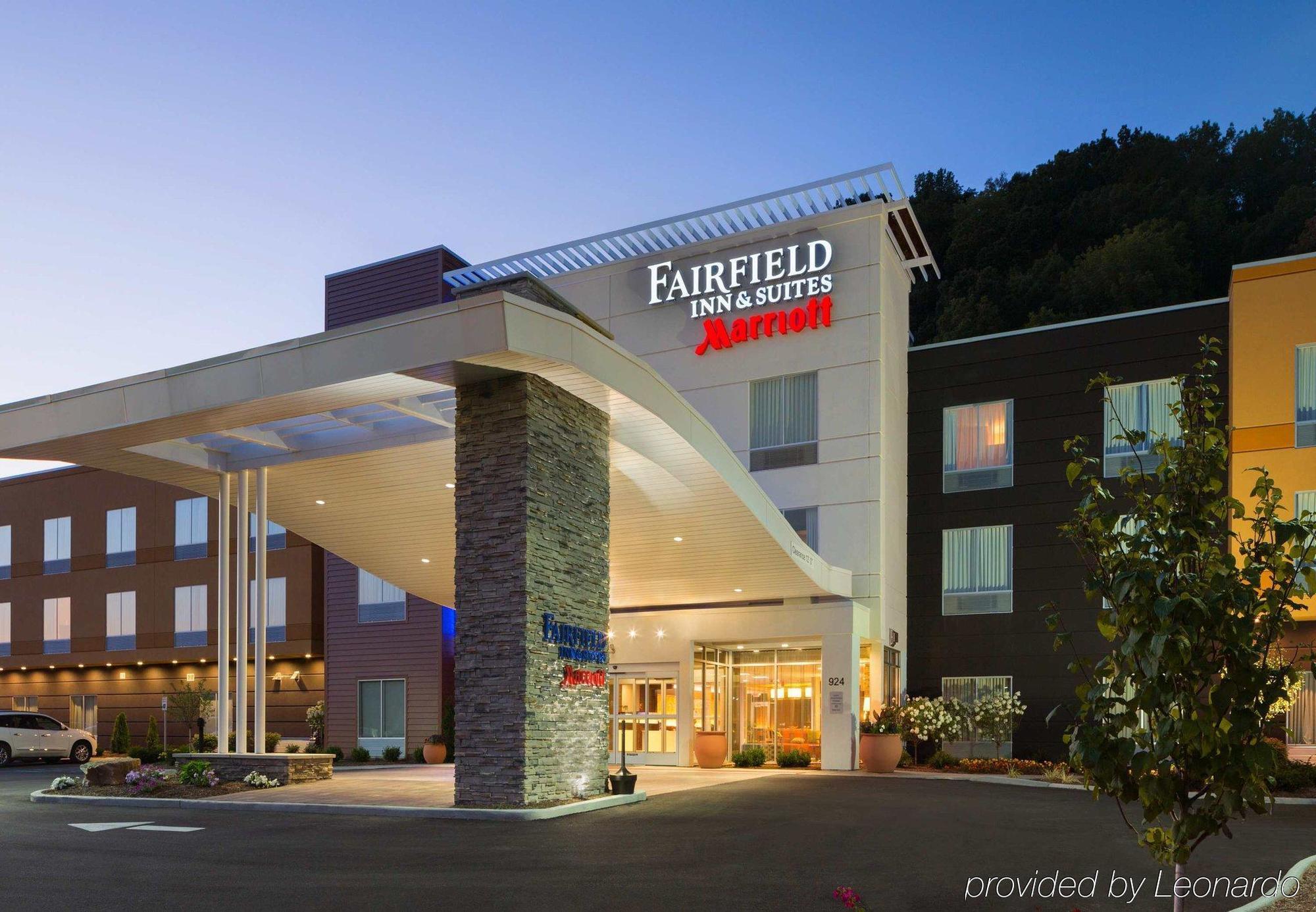 Fairfield Inn & Suites By Marriott Athens Bagian luar foto